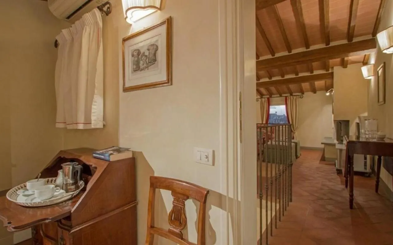 Signorelli Halldis Apartment Florence