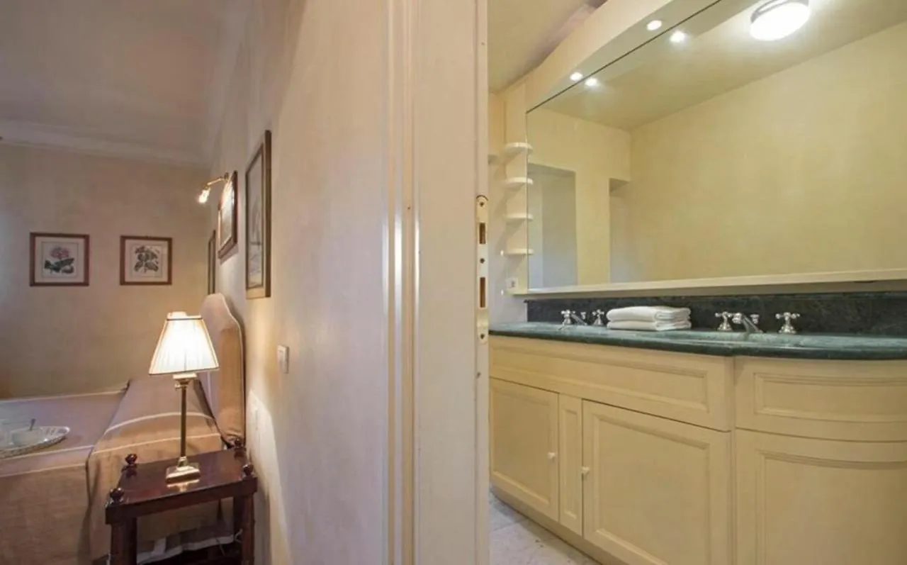 Signorelli Halldis Apartment Florence